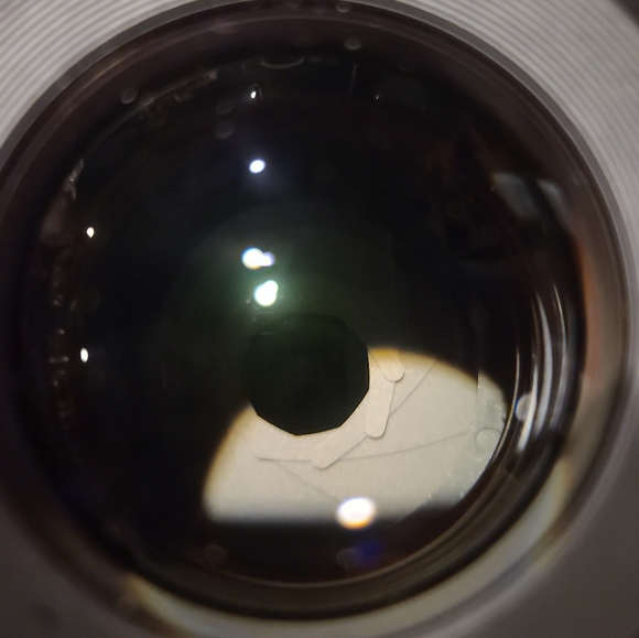 Rokinon  AF 85MM F1.4 Lens - Picture 8 of 8